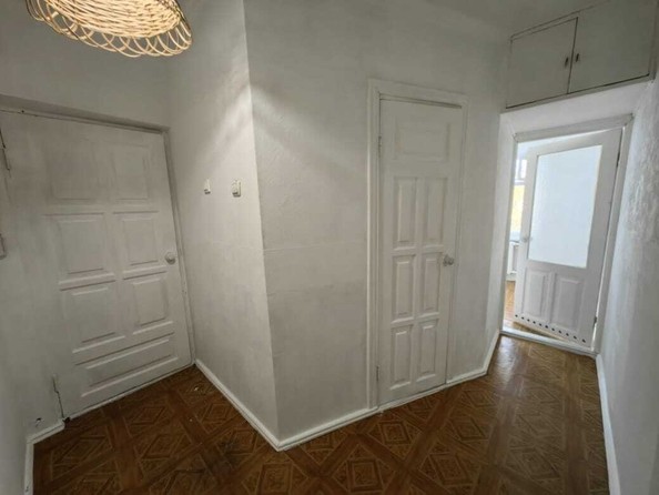 
   Продам 1-комнатную, 30 м², Крымская ул, 216

. Фото 5.