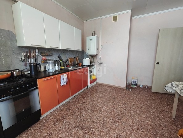 
   Продам 2-комнатную, 65.6 м², Тургенева ул, 10/1

. Фото 12.