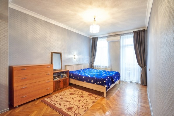 
   Продам 4-комнатную, 109 м², Рашпилевская ул, 17

. Фото 13.
