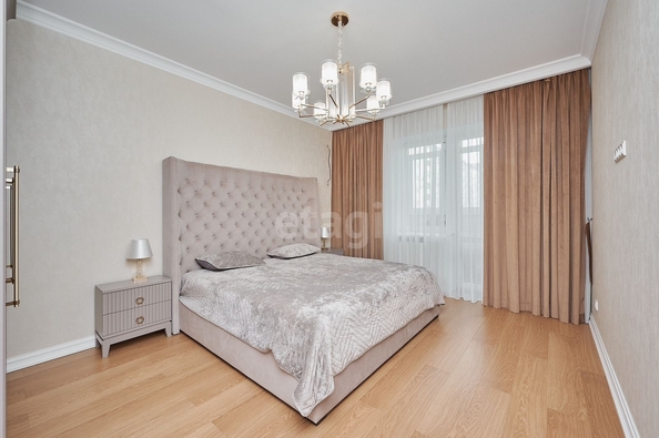 
   Продам 3-комнатную, 93.3 м², Черкасская ул, 127

. Фото 8.