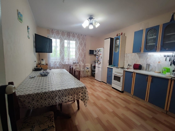 
   Продам 3-комнатную, 87.2 м², Репина пр-д, 40

. Фото 17.