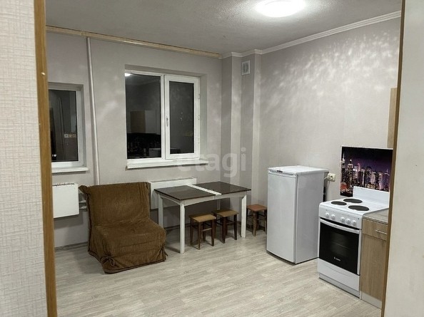 
   Продам 1-комнатную, 31.6 м², Длинная ул, 192

. Фото 1.