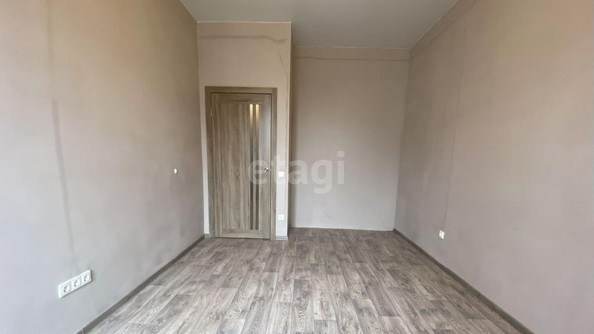 
   Продам 2-комнатную, 54.9 м², Баварская ул, 8

. Фото 2.