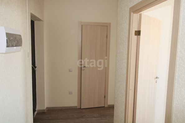 
   Продам 1-комнатную, 35.5 м², Черкасская ул, 71/1  1

. Фото 8.