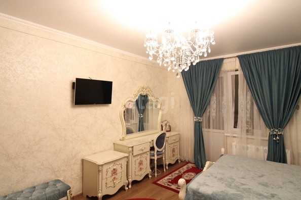 
   Продам 2-комнатную, 96.5 м², Командорская ул, 1/2

. Фото 11.