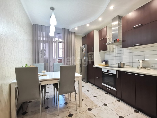 
   Продам 2-комнатную, 59.9 м², Восточно-Кругликовская ул, 22/2

. Фото 1.