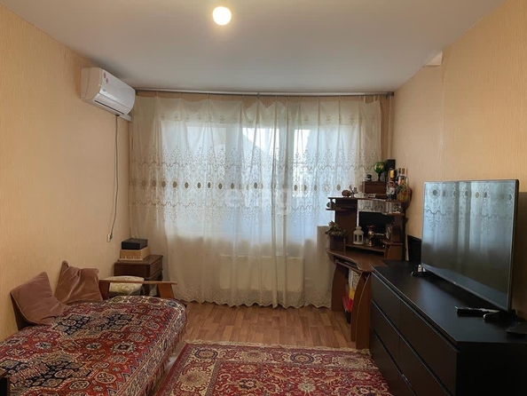 
   Продам 1-комнатную, 36.8 м², Черкасская ул, 129

. Фото 1.