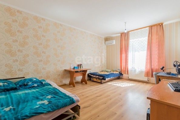 
   Продам 1-комнатную, 54.6 м², Черкасская ул, 95

. Фото 1.