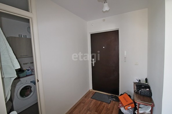 
   Продам 1-комнатную, 37.8 м², Черкасская ул, 72

. Фото 13.