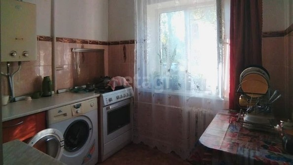 
   Продам 2-комнатную, 42.2 м², Славянская ул, 50

. Фото 2.