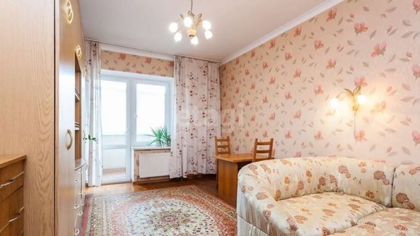 
   Продам 2-комнатную, 78.5 м², Черкасская ул, 79

. Фото 8.