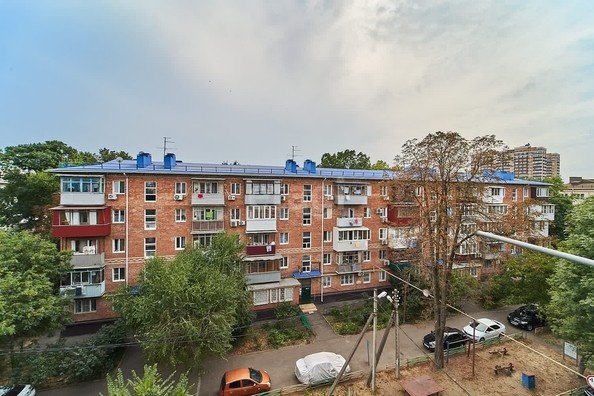 
   Продам 3-комнатную, 56.4 м², Ставропольская ул, 248

. Фото 15.