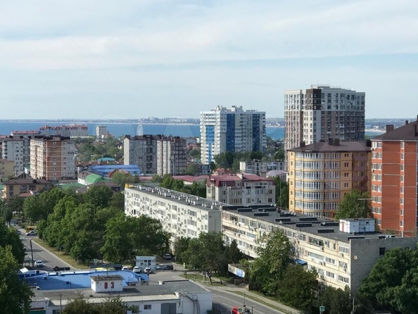 
   Продам 1-комнатную, 40 м², Ленина ул, 146

. Фото 1.