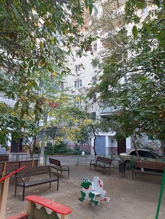 
   Продам 3-комнатную, 64 м², Котовского ул, 41

. Фото 2.