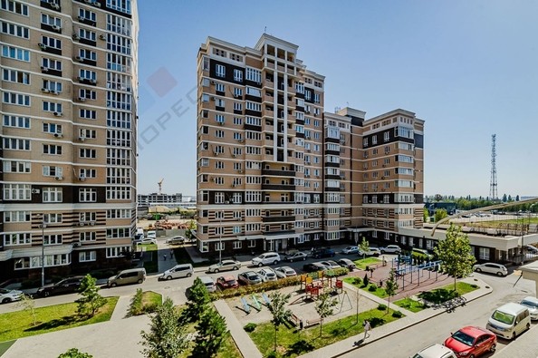 
   Продам 2-комнатную, 58 м², Конгрессная ул, 17

. Фото 1.