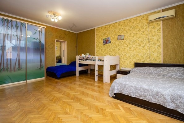 
   Продам дом, 275.6 м², Краснодар

. Фото 9.