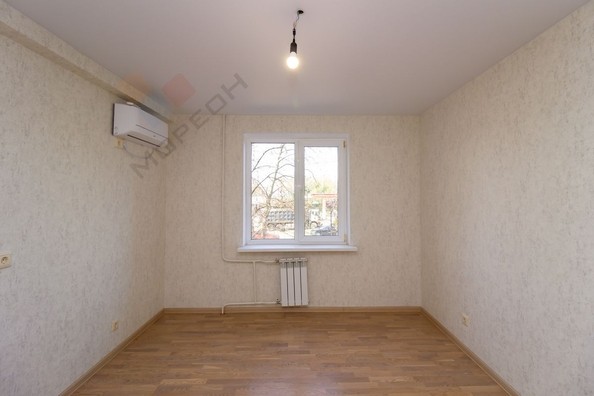 
   Продам 3-комнатную, 69.6 м², Уральская ул, 180

. Фото 12.