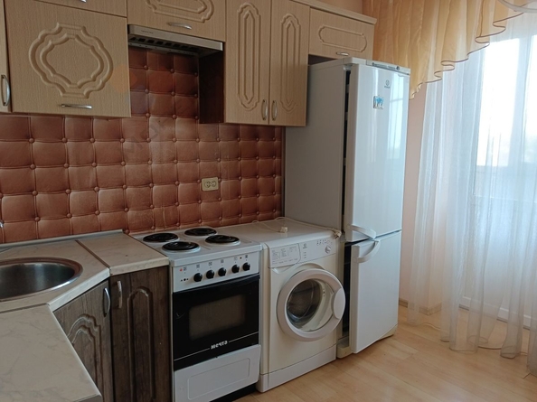 
   Продам 1-комнатную, 33.1 м², Тепличная ул, 19/1

. Фото 8.