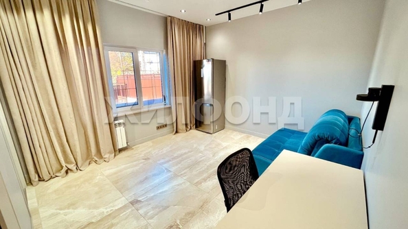 
   Продам дом, 230 м², Черешня

. Фото 10.