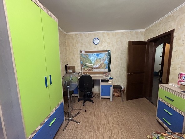 
   Продам 3-комнатную, 77 м², Владимирская ул, 140

. Фото 9.