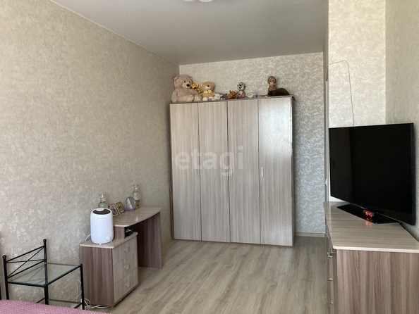 
   Продам 1-комнатную, 38 м², Очаковская ул, 13

. Фото 4.