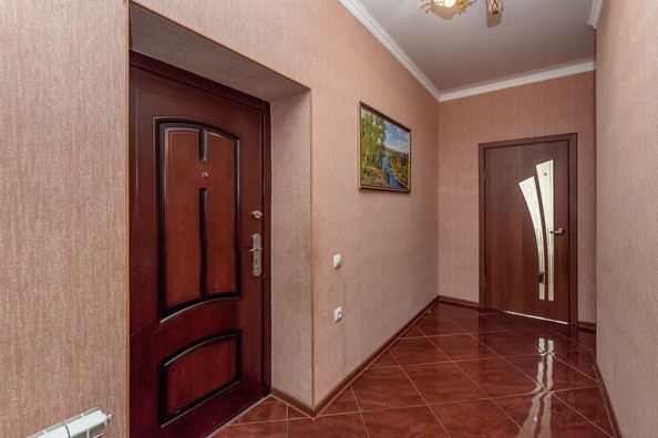 
   Продам 2-комнатную, 58.8 м², 1-го Мая ул, 536/1

. Фото 14.