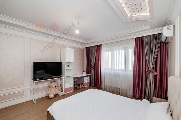 
   Продам 4-комнатную, 150 м², Дальняя ул, 8к1

. Фото 14.