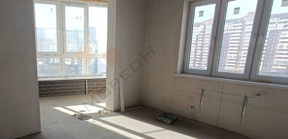 
   Продам 2-комнатную, 59.8 м², Петра Метальникова ул, 38

. Фото 2.