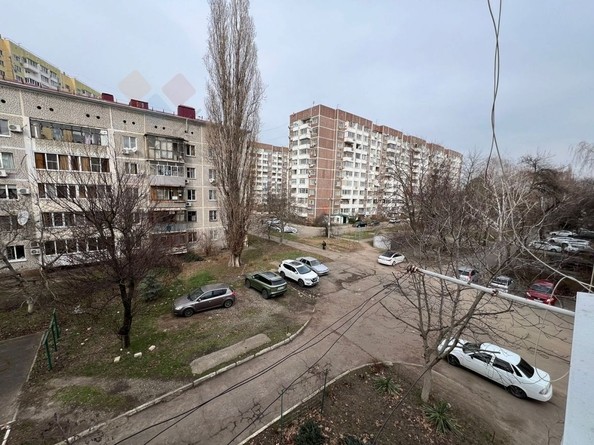 
   Продам 3-комнатную, 69.4 м², Калинина ул, 13

. Фото 19.