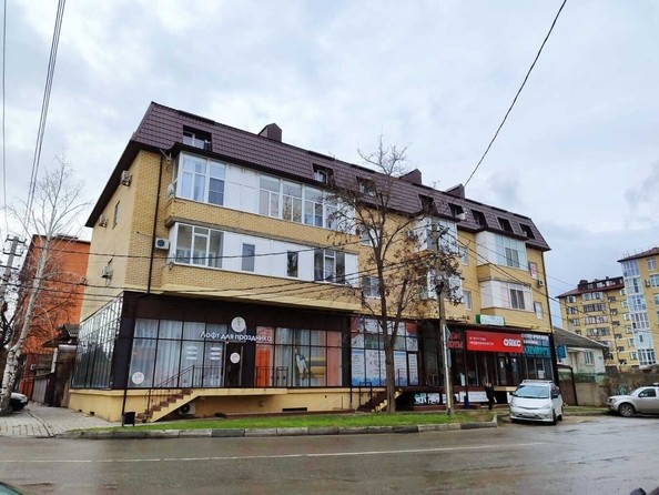 
   Продам 2-комнатную, 63 м², Маяковского ул, 167

. Фото 2.