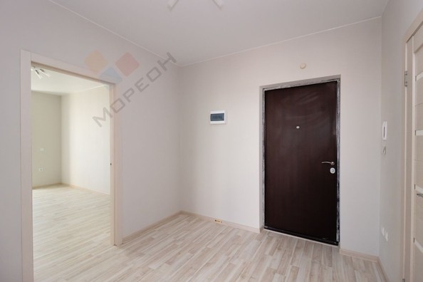 
   Продам 2-комнатную, 50.3 м², Бородинская ул, 152

. Фото 18.