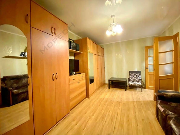 
   Продам 2-комнатную, 51 м², Кубанская Набережная ул, 52/1

. Фото 4.