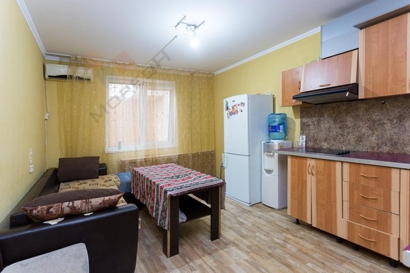 
   Продам 2-комнатную, 67.2 м², Академика Лукьяненко П.П. ул, 32

. Фото 5.