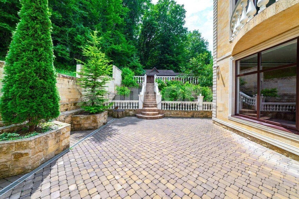 
   Продам дом, 350 м², Орел-Изумруд

. Фото 1.