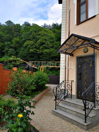 
   Продам дом, 300 м², Краевско-Армянское

. Фото 2.
