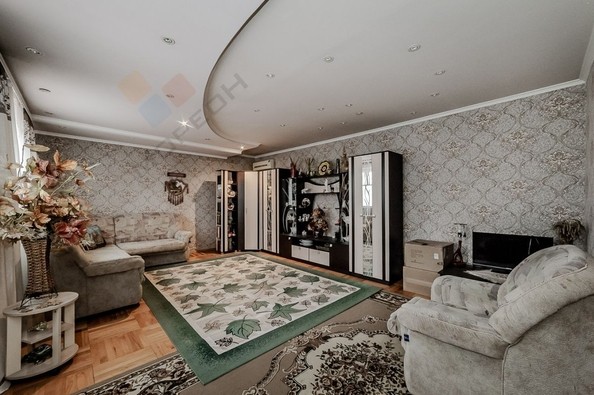 
   Продам дом, 181.4 м², Краснодар

. Фото 3.