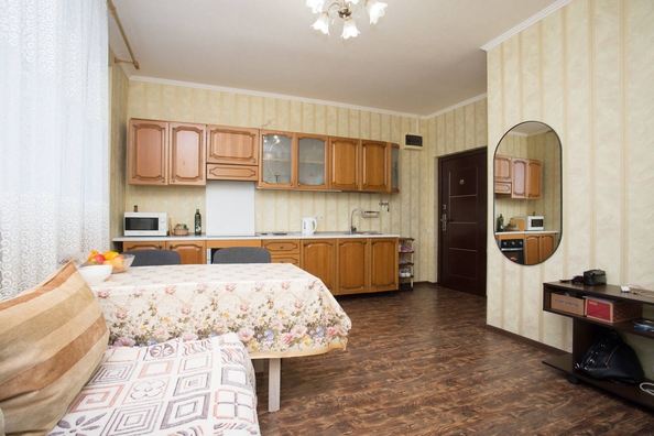 
   Продам 1-комнатную, 44 м², Просвещения ул, 36А

. Фото 4.