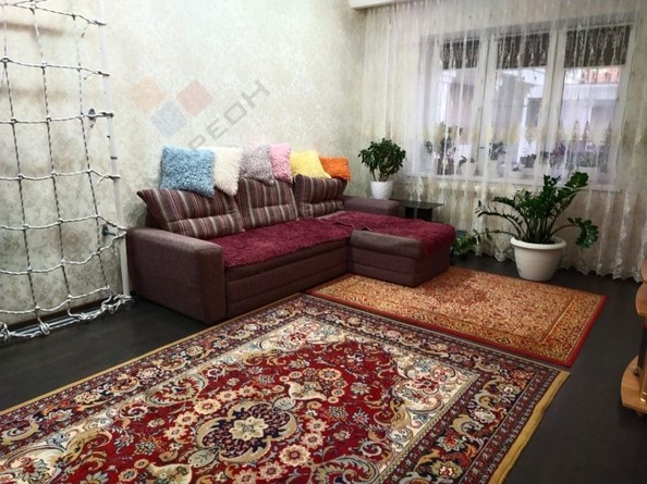 
   Продам 2-комнатную, 72 м², Димитрова ул, 3/1

. Фото 1.