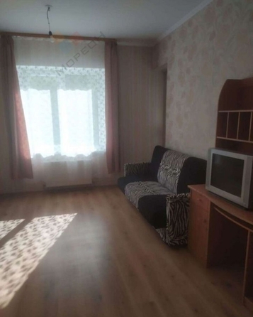 
   Продам 1-комнатную, 61.6 м², Черкасская ул, 95

. Фото 1.