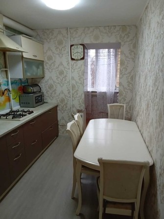 
   Продам 3-комнатную, 70 м², Новороссийская ул, 259

. Фото 31.