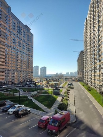 
   Продам 2-комнатную, 62 м², Мачуги В.Н. ул, 166Ак1

. Фото 3.