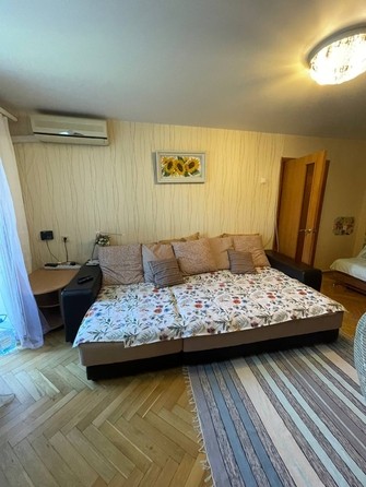 
   Продам 3-комнатную, 57 м², Островского ул, 19

. Фото 22.