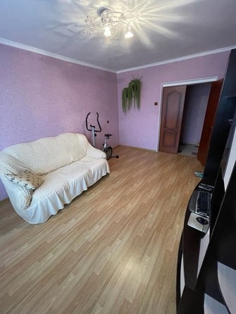 
   Продам 3-комнатную, 70 м², Жуковского ул, д 2А

. Фото 1.