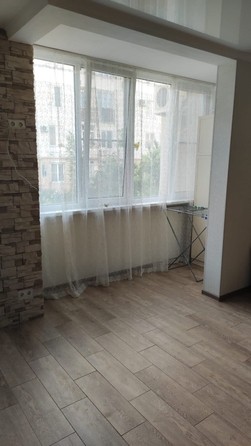 
   Продам 3-комнатную, 70 м², Дивноморская ул, к 19

. Фото 5.