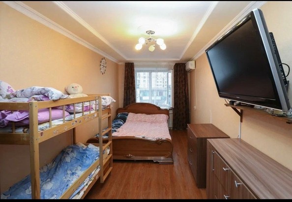 
   Продам 3-комнатную, 63 м², Грибоедова ул, д 15

. Фото 10.