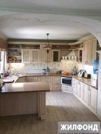 
   Продам дом, 365 м², Сочи

. Фото 2.