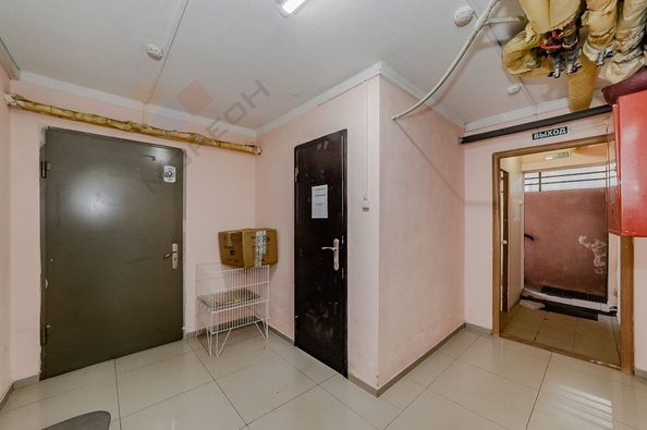 
   Продам помещение свободного назначения, 19.5 м², 3-я Целиноградская ул, 1

. Фото 5.