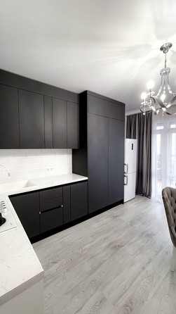 
   Продам 1-комнатную, 53 м², Больничный пер, к 12

. Фото 12.