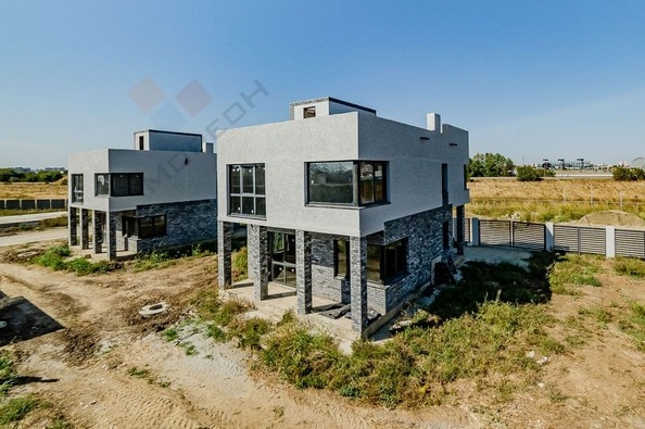 
   Продам дом, 160 м², Краснодар

. Фото 5.