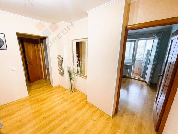 
   Продам 2-комнатную, 60 м², Репина пр-д, 20

. Фото 1.